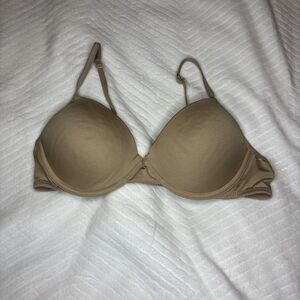 Hanes 38/2XL Bra Lightly Lined Nude T-Shirt Underwire Adjustable Straps